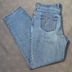 Cute Gloria Vanderbilt jeans, 10/29.5